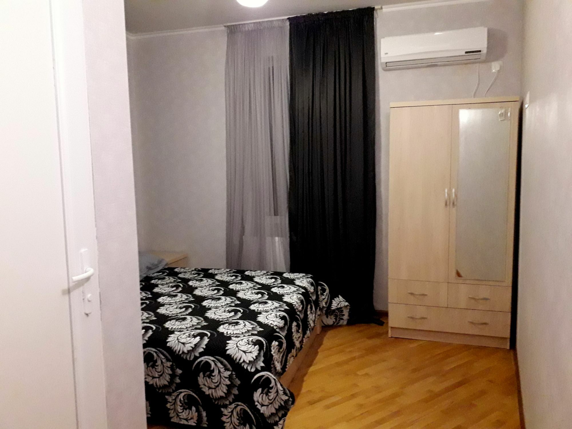 Gnt+ Hotel Tbilisi Bagian luar foto