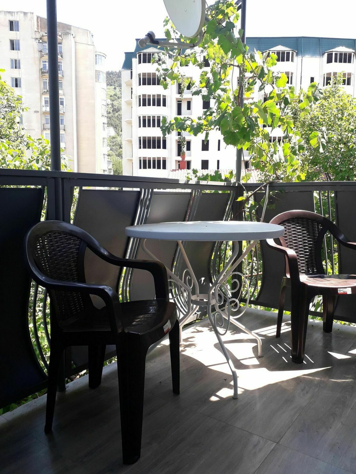 Gnt+ Hotel Tbilisi Bagian luar foto
